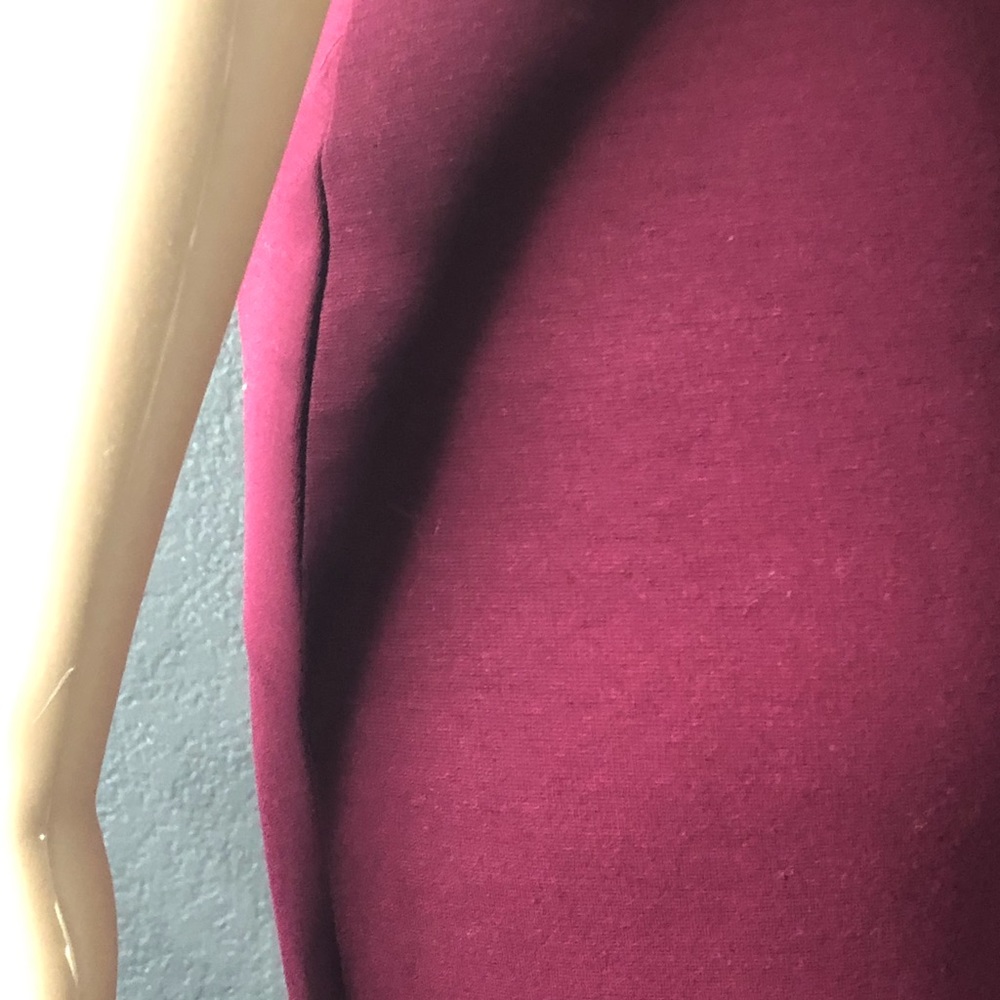 Dress - Picture 7 of 7